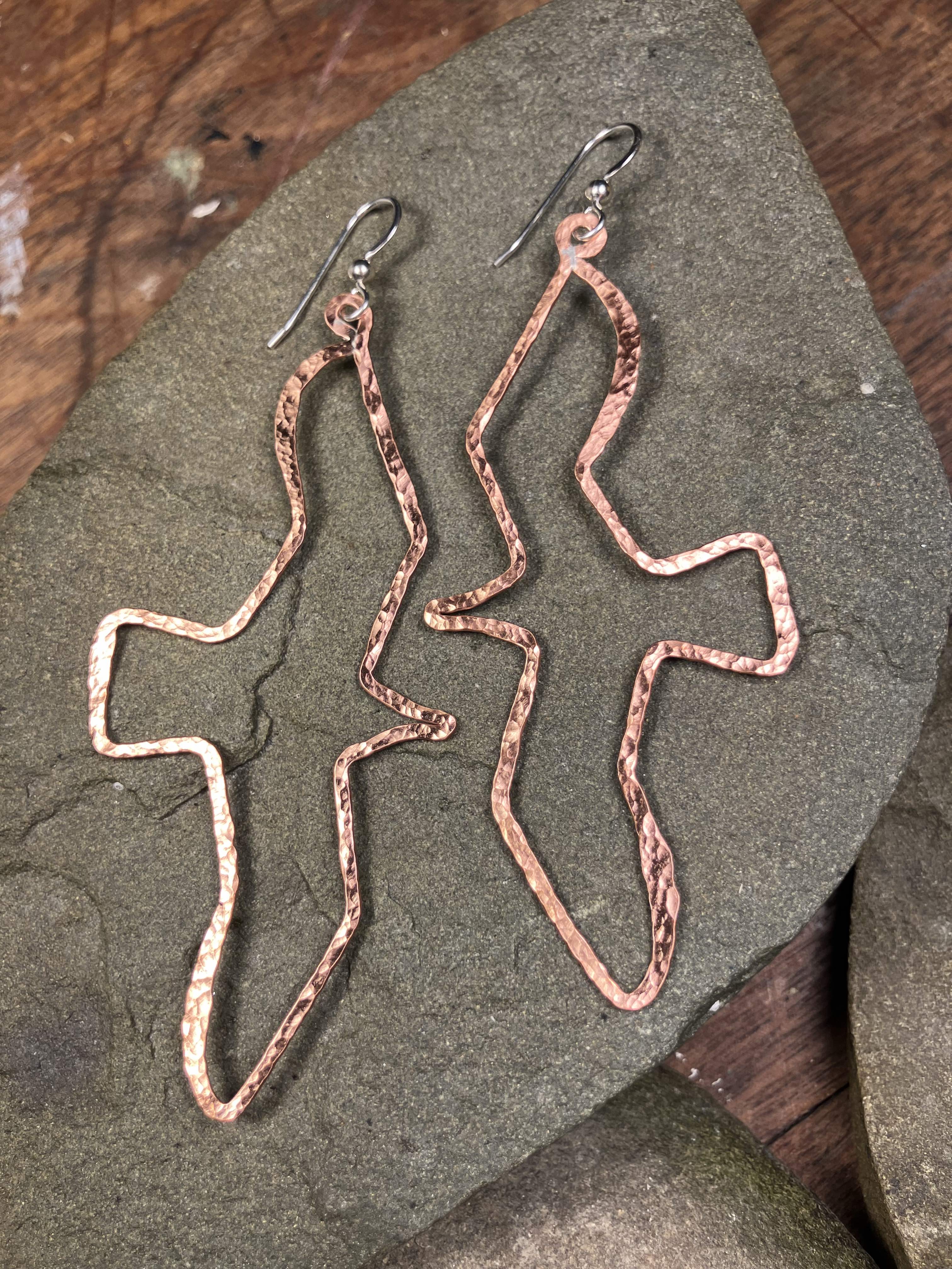 hammered wire gull shape